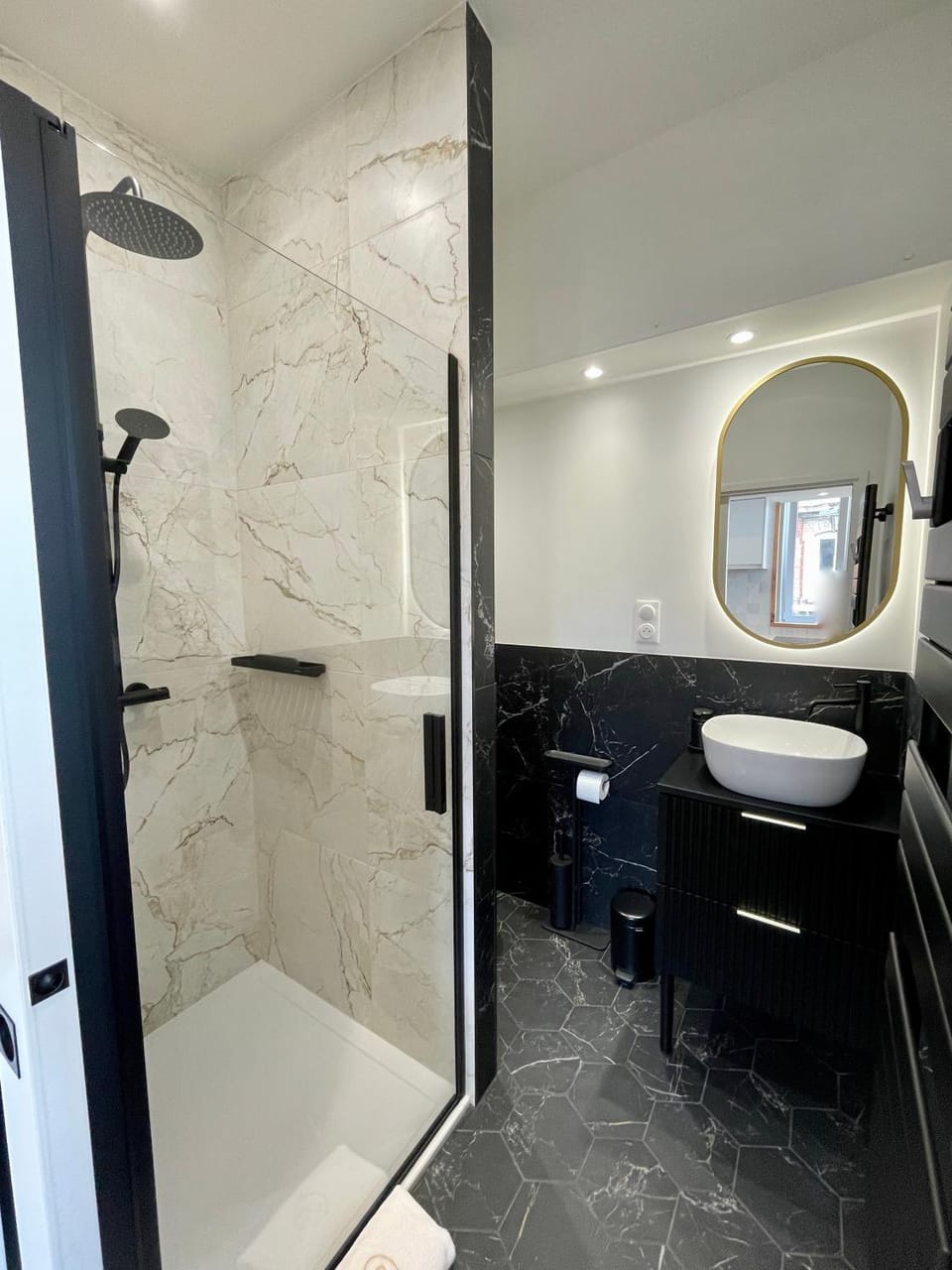 Le Eight - Villa la Potinière - Moderne & Intime - Front de mer Apartment in Dunkirk