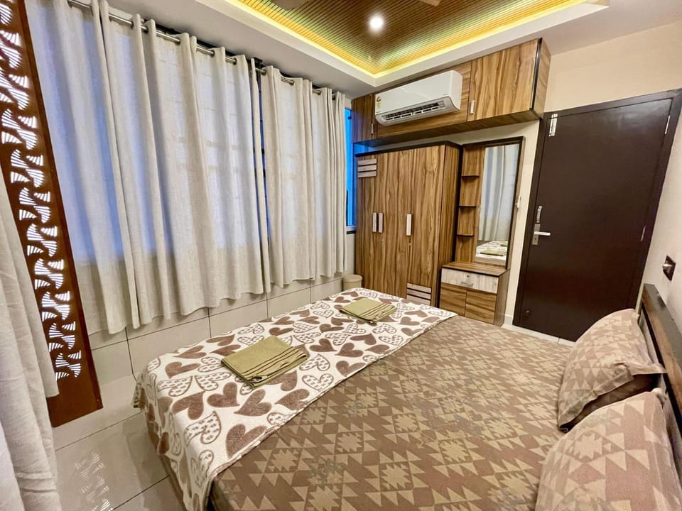 #1BHK Studio Apartment with 3-4 person occupancy Family only Apartment in Mangaluru