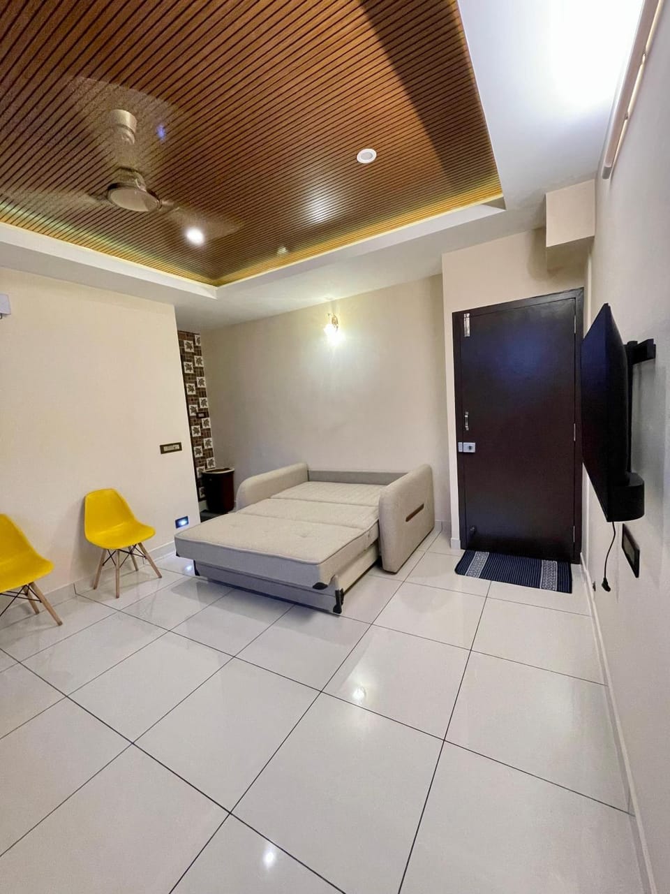 #1BHK Studio Apartment with 3-4 person occupancy Family only Apartment in Mangaluru