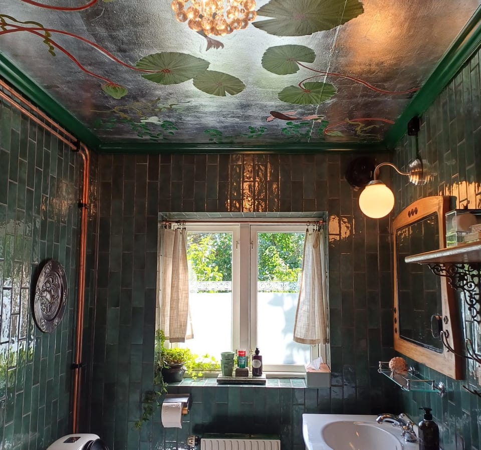 Shower, Property building