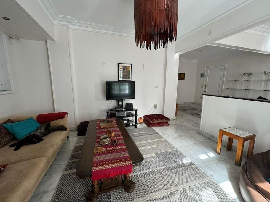 Bird's Nest, Zamalek Apartment in Cairo