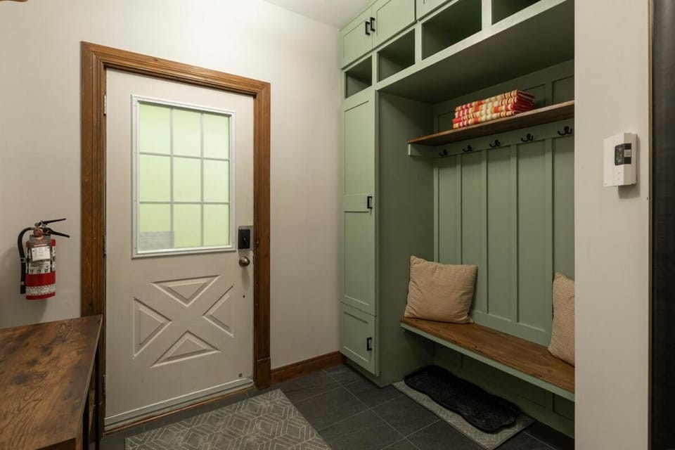 Walking distance Tremblant Resort - Kids Park - Golf Apartment in Mont-Tremblant