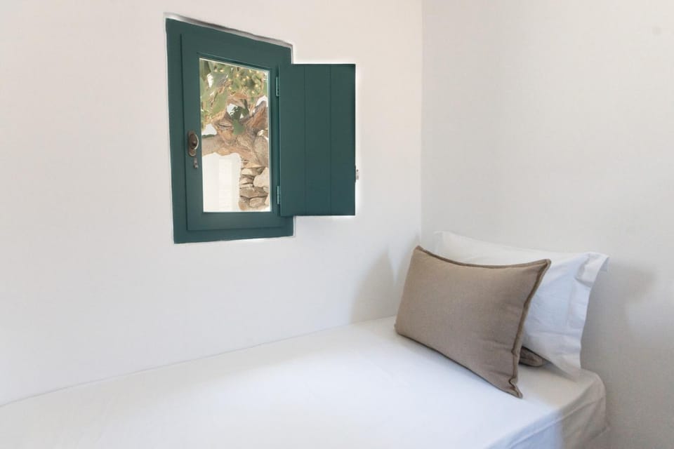 Maroniti House in Decentralized Administration of the Aegean