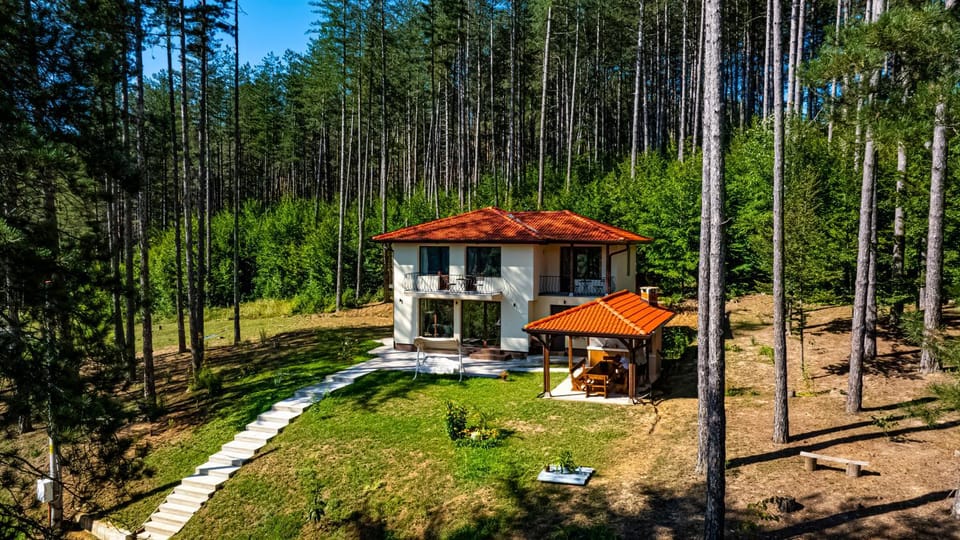 Къща за гости ХЕПИ Villa in Gabrovo, Bulgaria