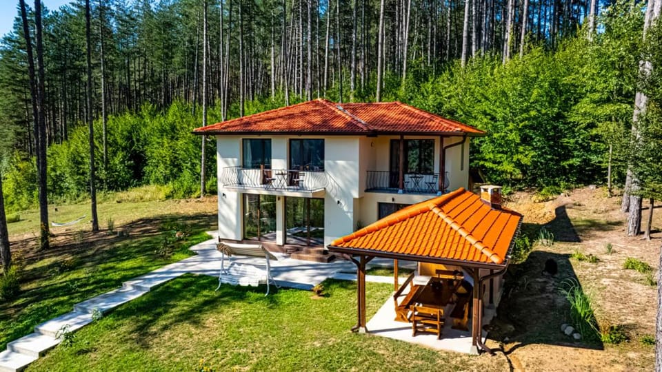 Къща за гости ХЕПИ Villa in Gabrovo, Bulgaria
