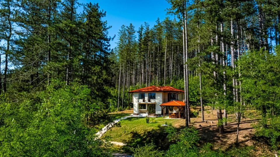 Къща за гости ХЕПИ Villa in Gabrovo, Bulgaria