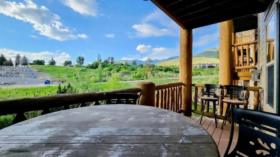 View (from property/room), Balcony/Terrace