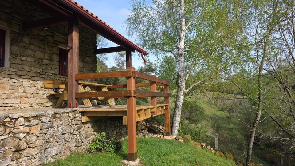 Aveleira EcoCasa Chalet in Viana do Castelo District, Portugal