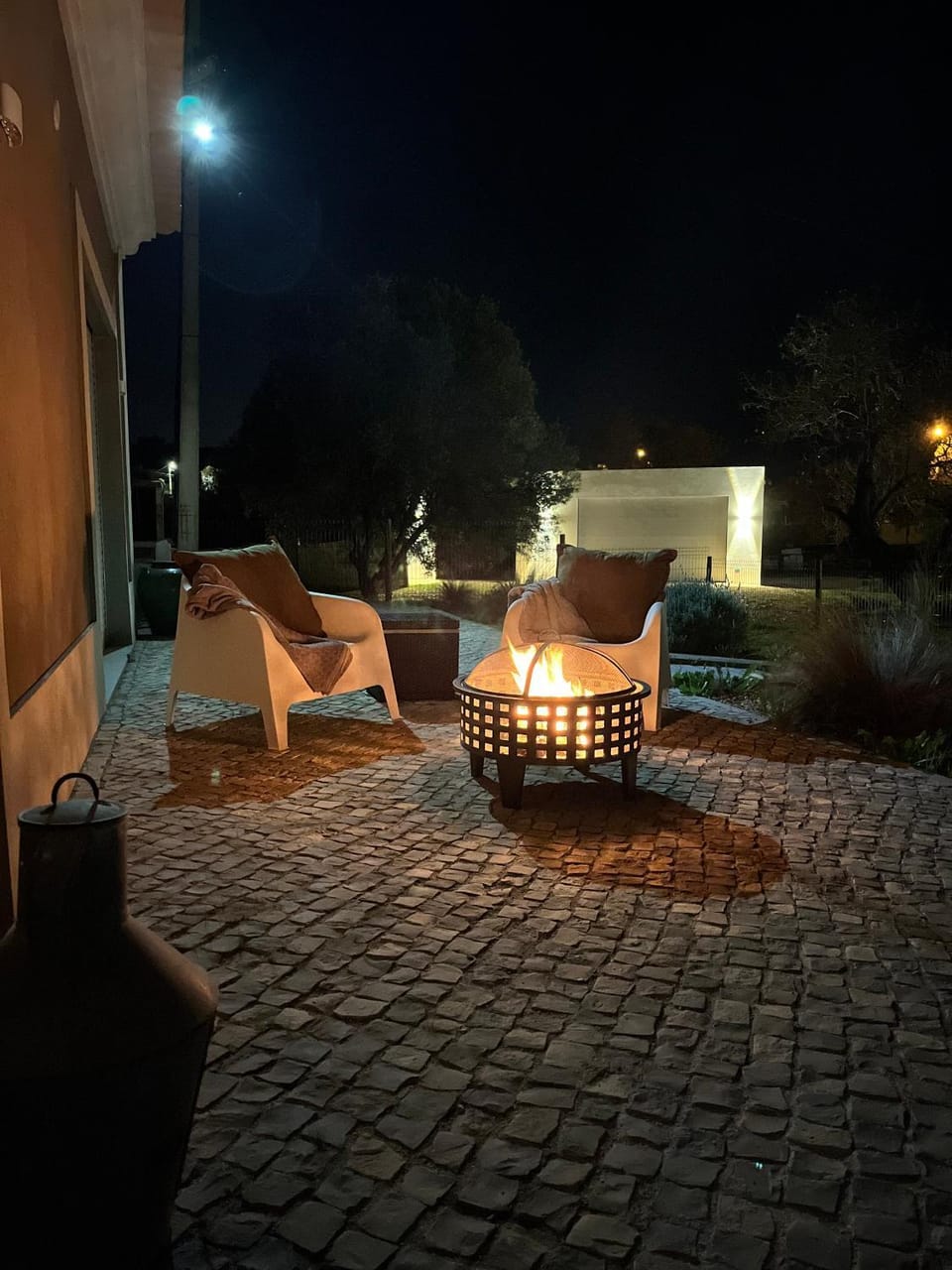 Peaceful Country House & Private Pool by Quinta da Alfarrobeira House in Faro