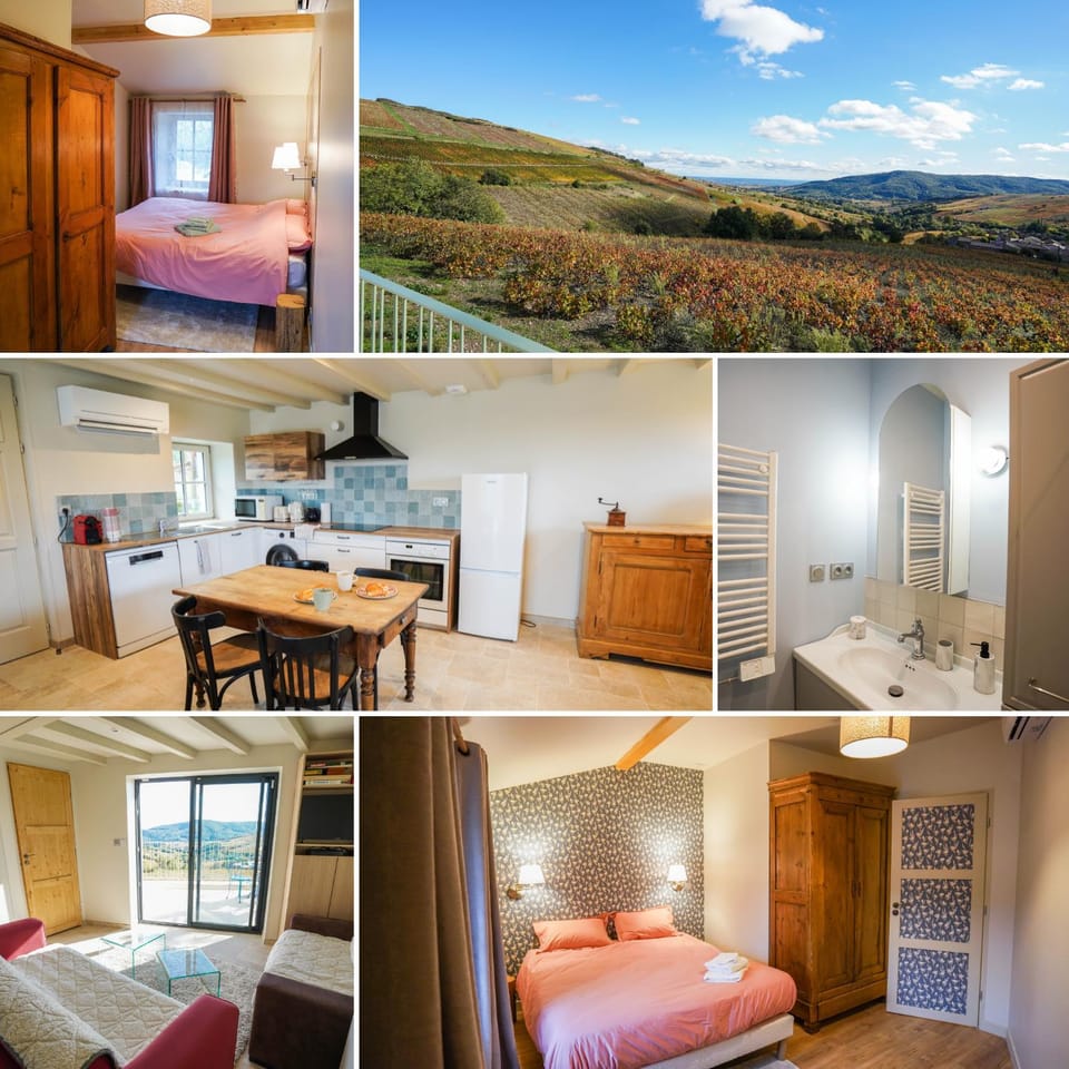 Property building, Photo of the whole room, Bedroom, air conditioner, air conditioner