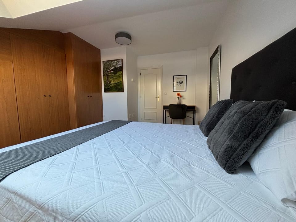 Duplex Ruperto Velasco Centro Apartment in Gijón