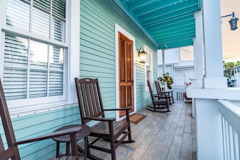 Alligator Reef Light Suite House in Key West