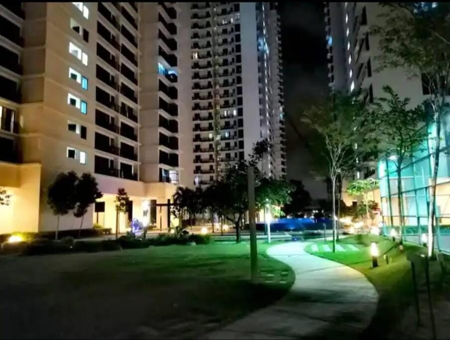 Venus Suite Trefoil in Setia Alam Apartment in Selangor, Malaysia