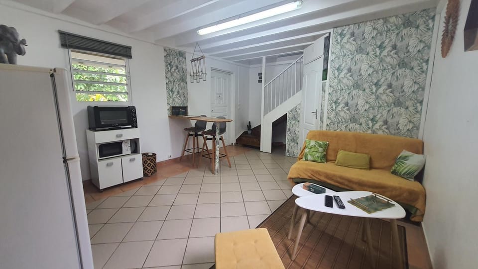 Duplex Tropical Jungle House in Le Gosier