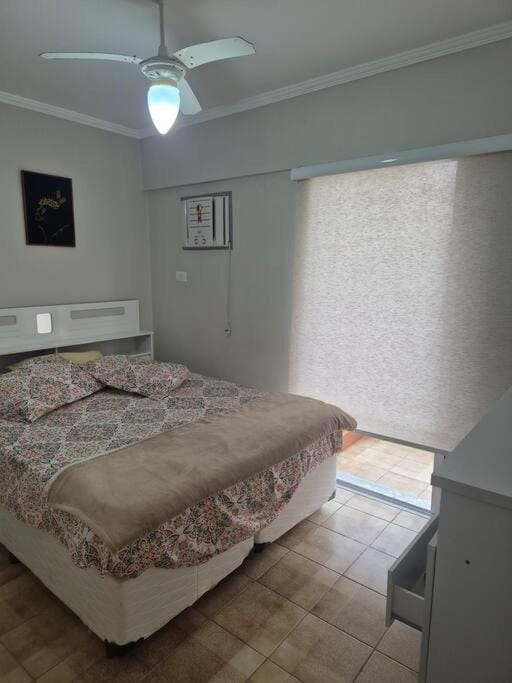 Ap varanda área nobre Enseada Apartment in State of São Paulo