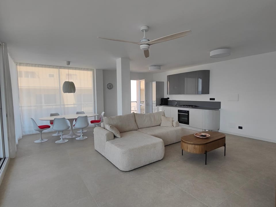 Penthouse Perpignan Apartment in Alghero