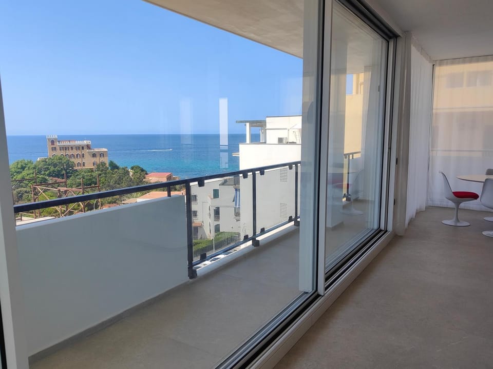 Penthouse Perpignan Apartment in Alghero