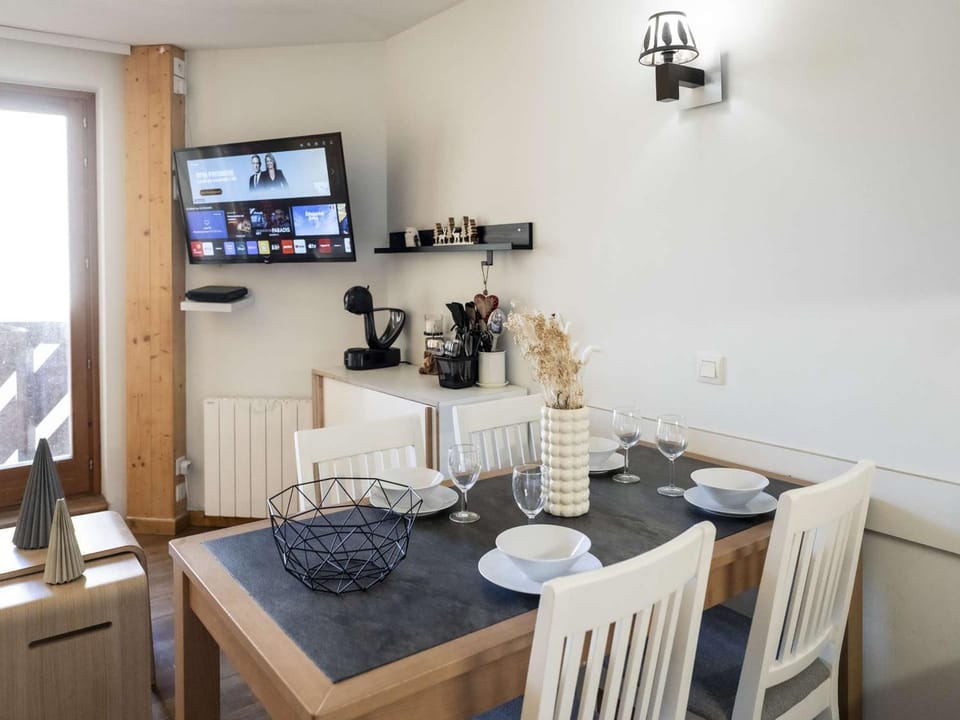 Charmant appart 27m², 4 pers, cosy et fonctionnel - Val Thorens, accès direct aux pistes - FR-1-545-48 Apartment in Les Allues