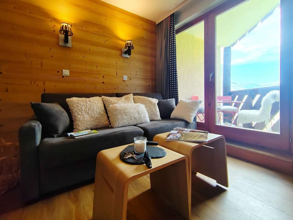 Charmant appart 27m², 4 pers, cosy et fonctionnel - Val Thorens, accès direct aux pistes - FR-1-545-48 Apartment in Les Allues