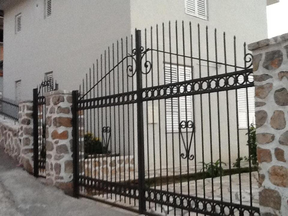 Facade/entrance, Billiard, Garden, Decorative detail