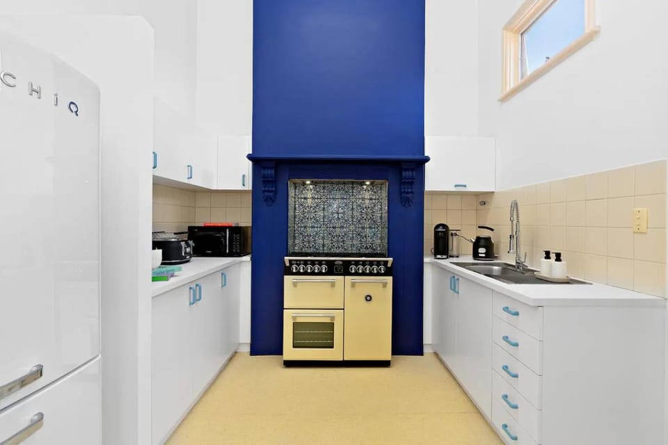 Fitzroy Private Rooms - 132 Nicholson Homestay Vacation rental in Melbourne