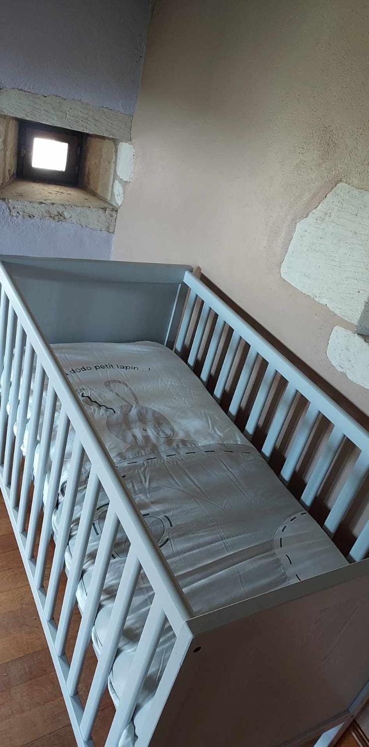 cot
