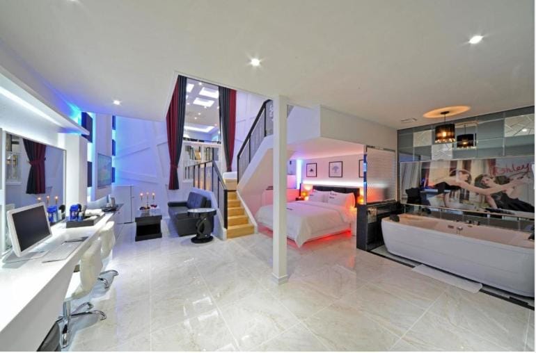 TV and multimedia, Balcony/Terrace, Kitchen or kitchenette, Breakfast
