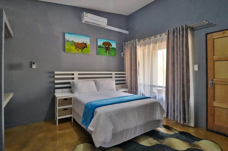 Bed, air conditioner