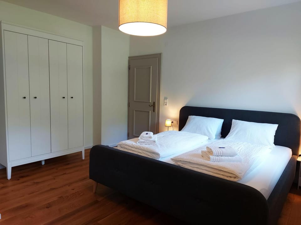 Bed, Photo of the whole room, Bedroom, towels, wardrobe