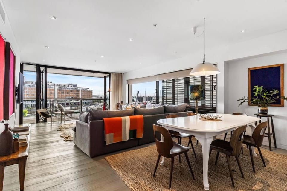 Balcony/Terrace, Living room, Dining area, Evening entertainment, Sea view
