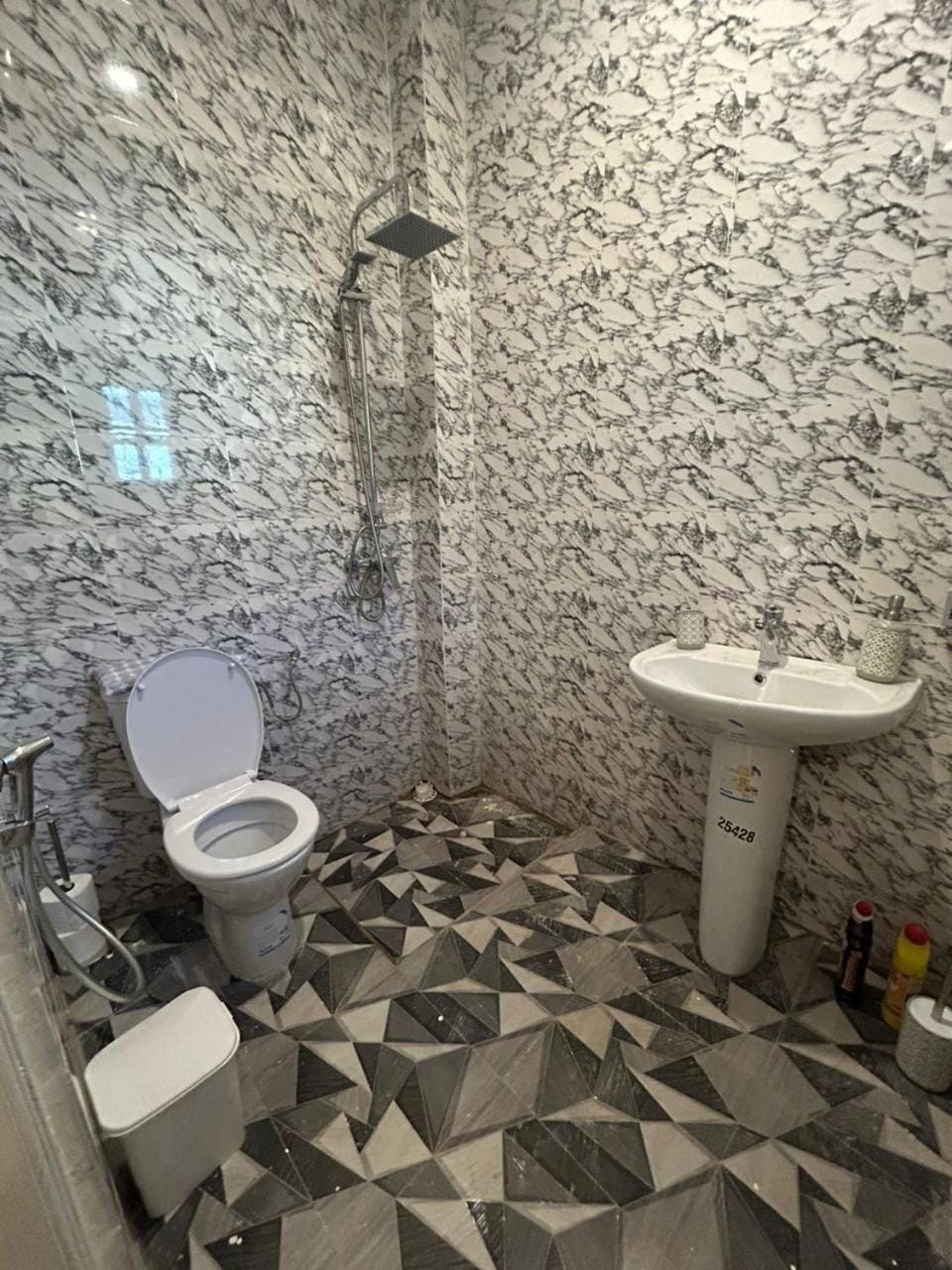 Toilet, Bathroom