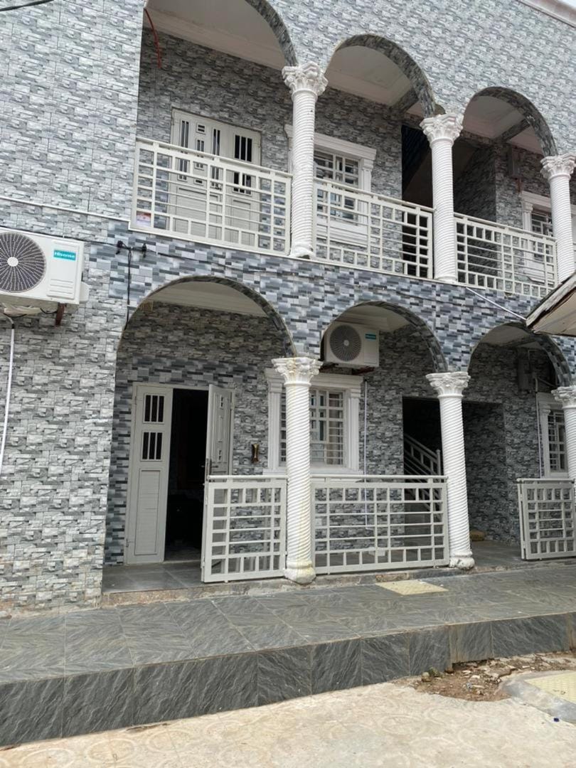 Yamou,shona and yafatou Apartment in Senegal