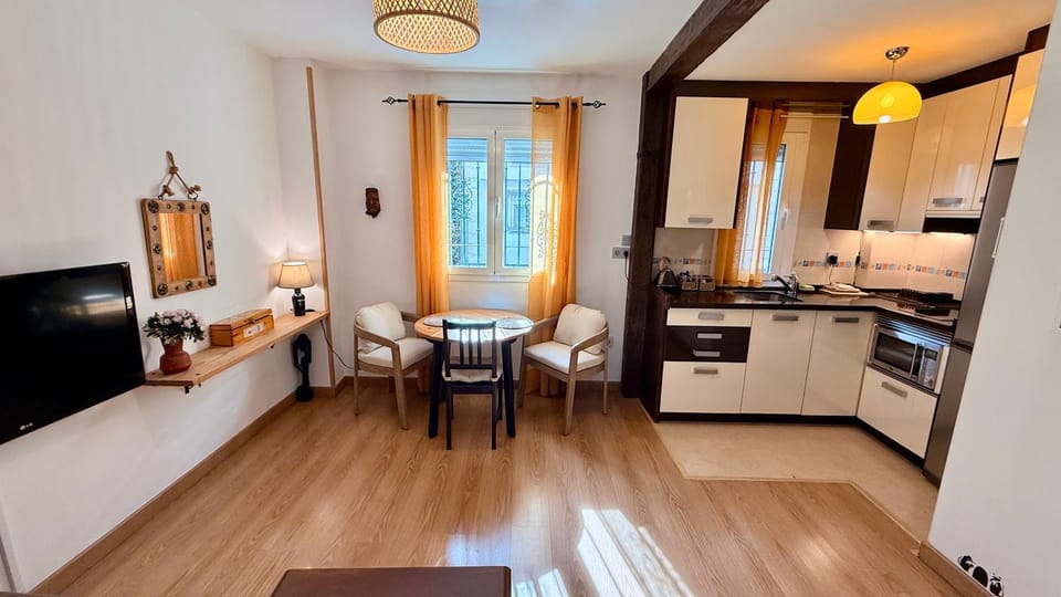 Living room, kitchen