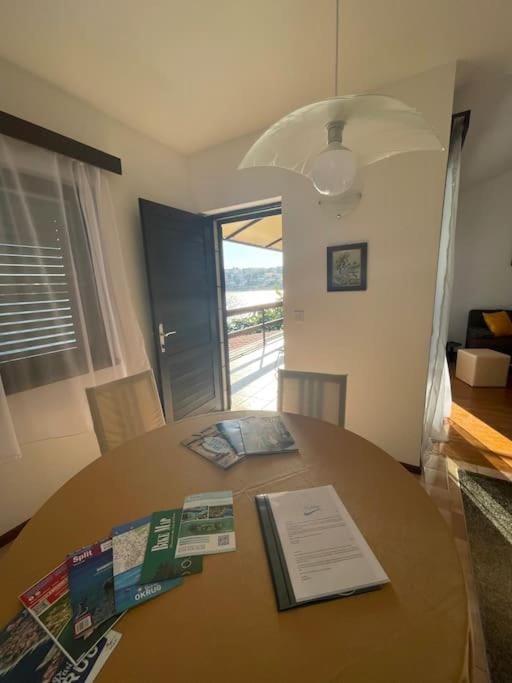 Beachfront Villa with pool - MyWay Villa in Okrug Gornji