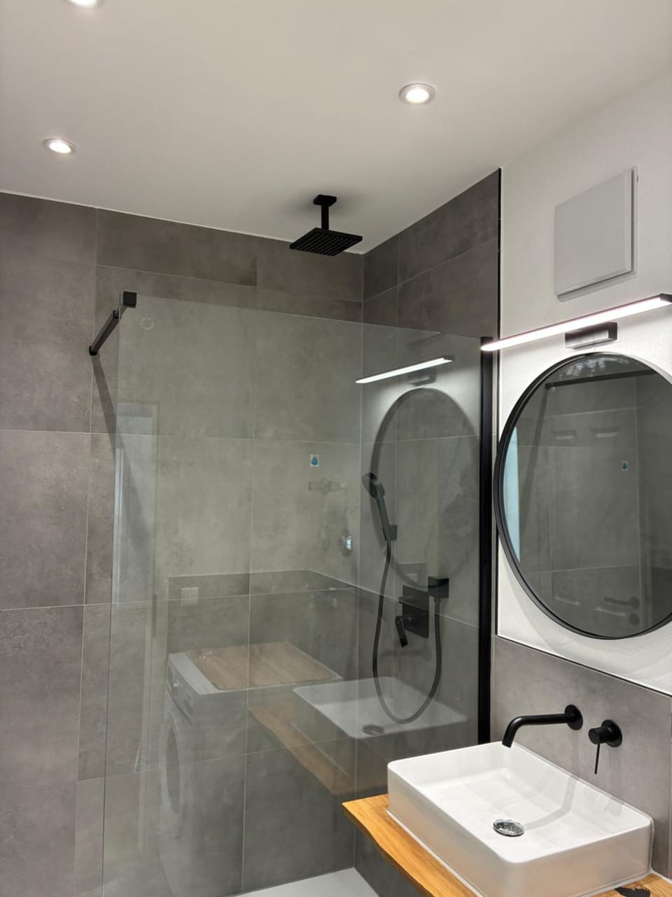 Shower, Bathroom