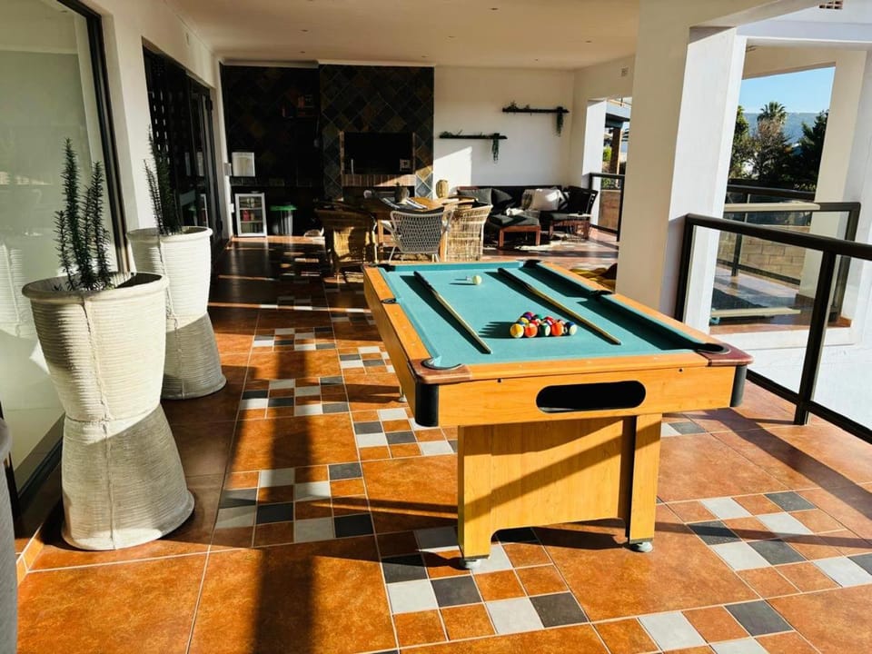 Patio, Balcony/Terrace