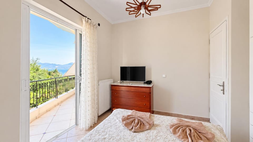 180 Seaview Home Λαμπίρι Lampiri Lambiri Apartment in Peloponnese, Western Greece and the Ionian