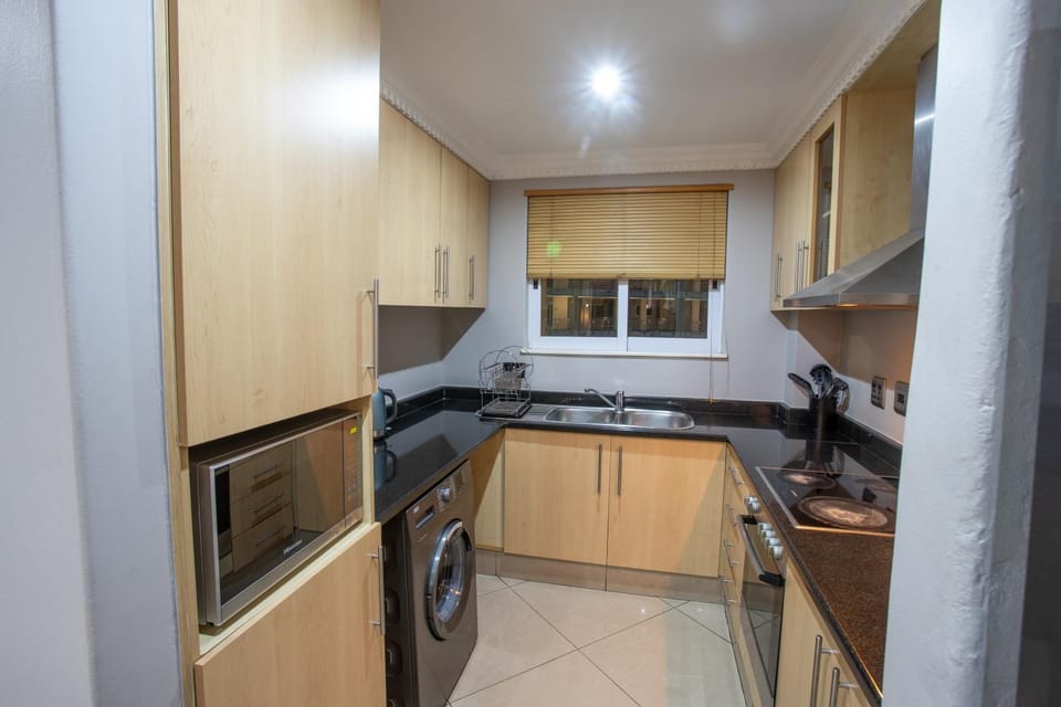 Stay at The Point - Deciduous Dusk Apartment in Durban