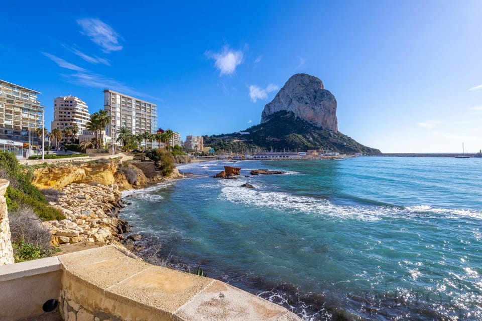 Day, Natural landscape, Beach, Mountain view, Sea view