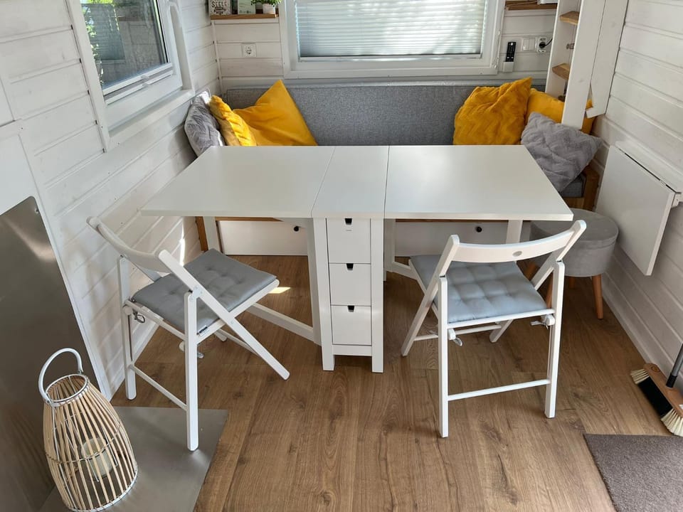 Living room, Seating area, Dining area