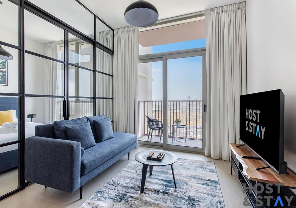 TV and multimedia, View (from property/room), Balcony/Terrace, Living room, Seating area