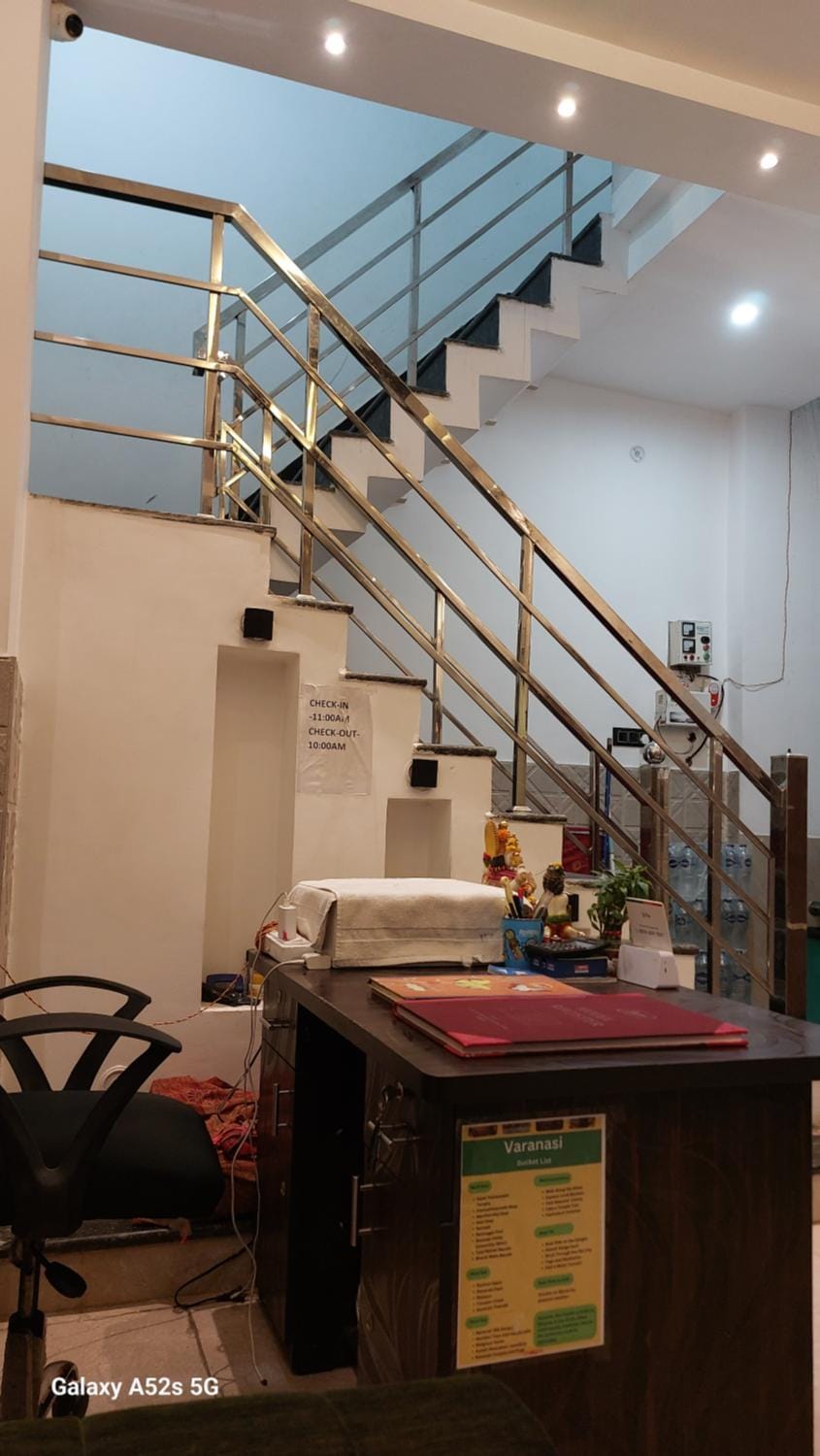 NARAYANI paying guest house Bed and Breakfast in Varanasi