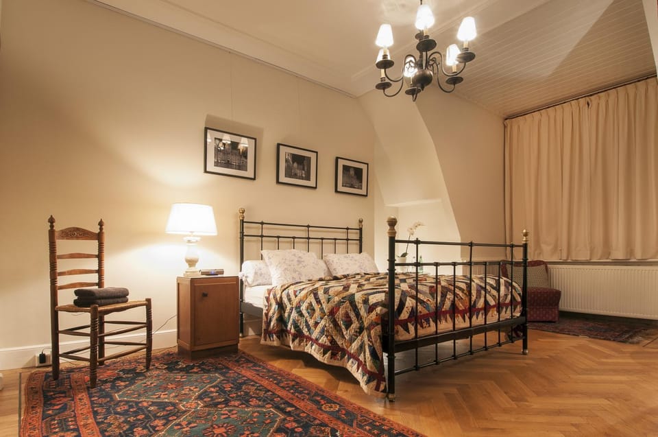 Facade/entrance, Spring, Other, On site