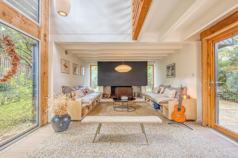 Property building, Living room