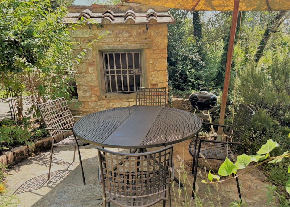 Patio, Garden, Balcony/Terrace