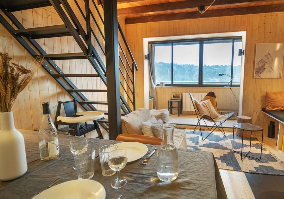 Bel appartement type chalet avec balnéo et jardin Apartment in Provence-Alpes-Côte d'Azur