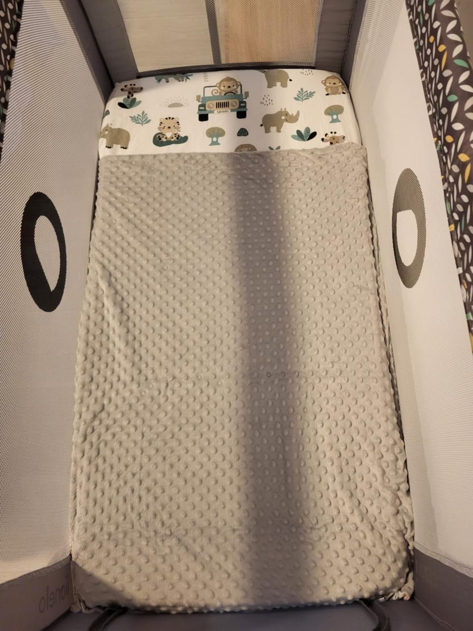 cot