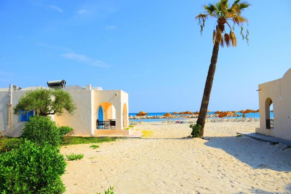 Bungalow de Luxe en Bord de Mer a Nabeul House in Tunisia