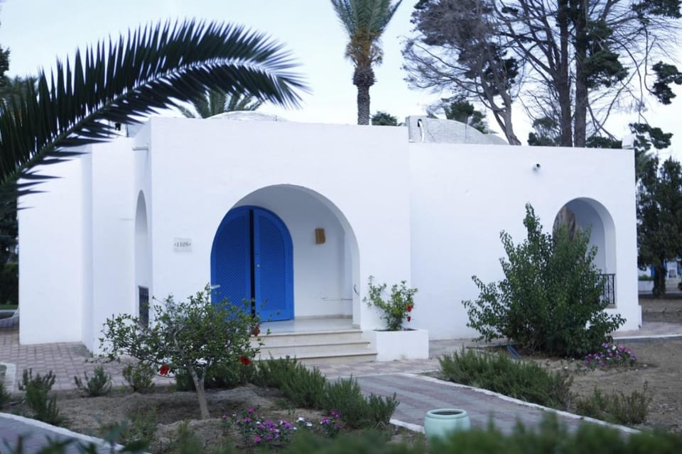 Bungalow de Luxe en Bord de Mer a Nabeul House in Tunisia