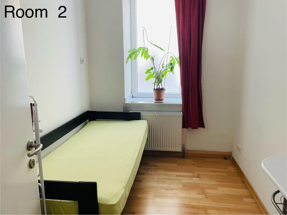 Oelweingasse Apartment in Vienna
